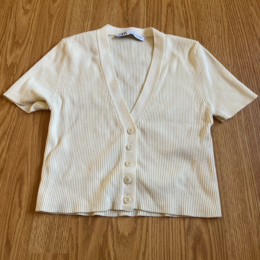 Zara Cream Ribbed Button-Up Top
